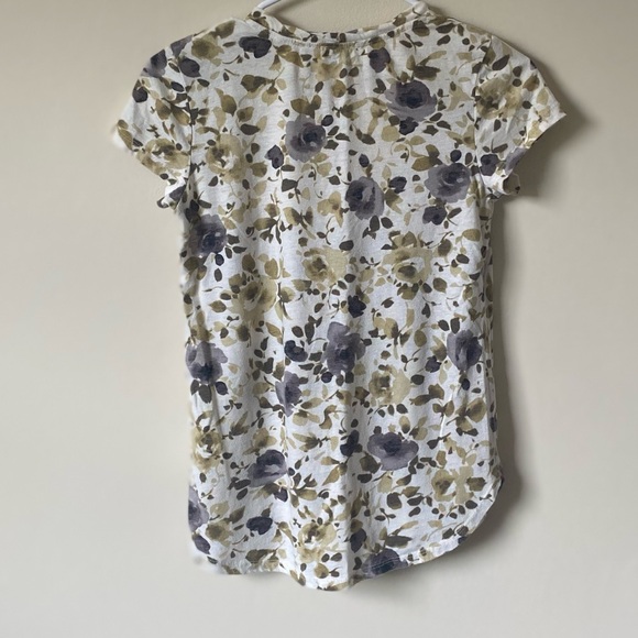 Anthropologie Postmark Floral Short Sleeve Top - Picture 6 of 6